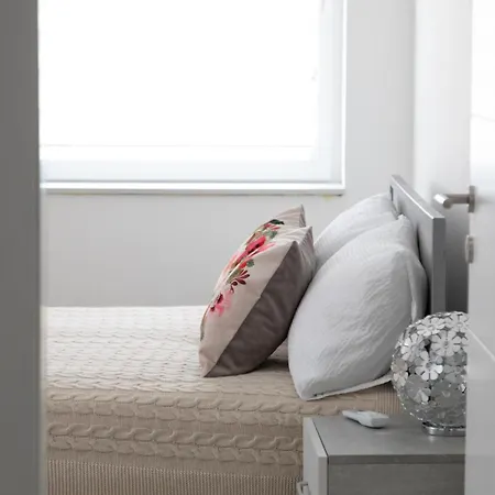 Lägenhetshotell Milovanovic 3*