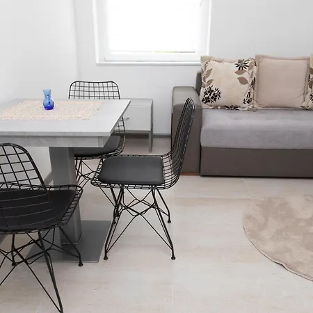 Milovanovic Lägenhetshotell Mataruska Banja